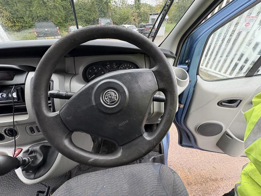 2005 Vauxhall Vivaro Vivaro 2700 DI SWB – LS05TYW