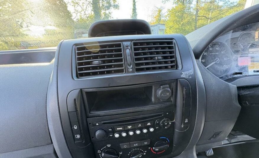 2016 Peugeot Expert Expert 1000 L1H1 Professional HDi – OW65FWK