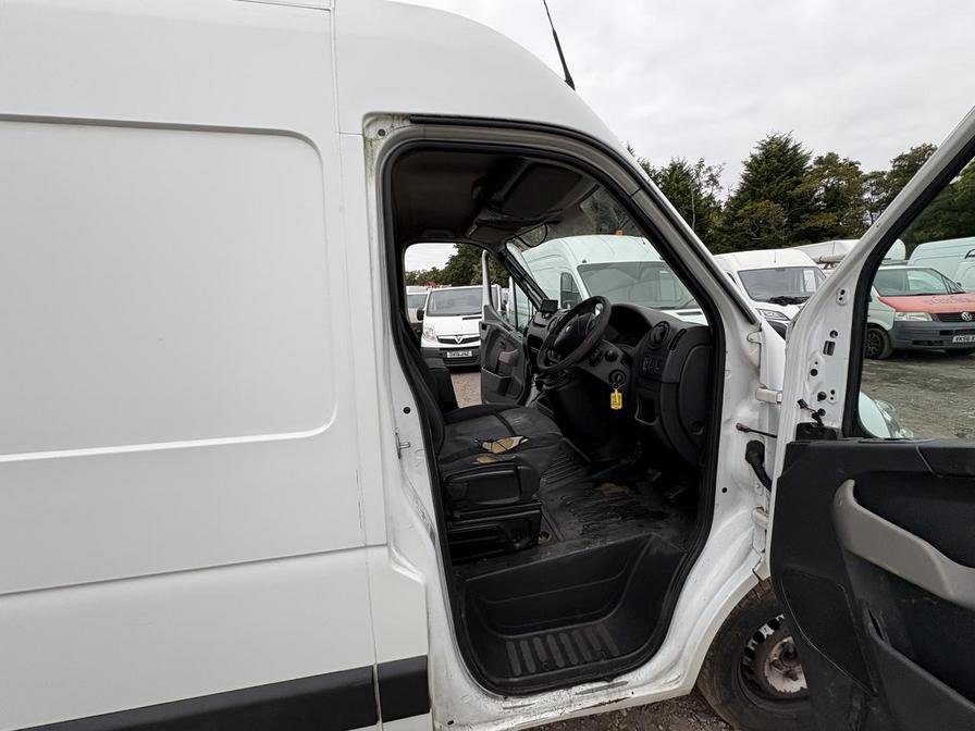 2014 Renault Master Master MM35 Business DCI – DK64AJV