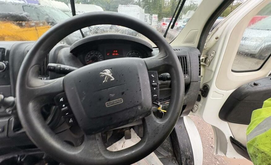 2018 Peugeot Boxer Boxer 333 Professional L1H1 Blue HDi – EO18BXE