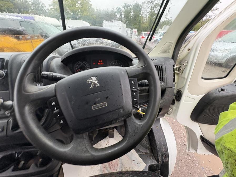 2018 Peugeot Boxer Boxer 333 Professional L1H1 Blue HDi – EO18BXE