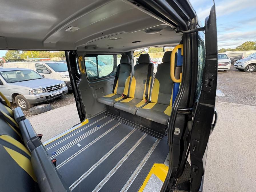 2014 Renault Trafic Trafic LL29 Sport DCI – YJ64BXO