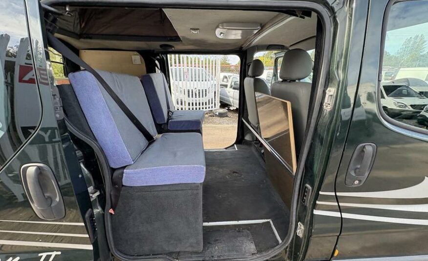 2002 Renault Trafic Trafic SL27 dCi 100 SWB – BG02EXO
