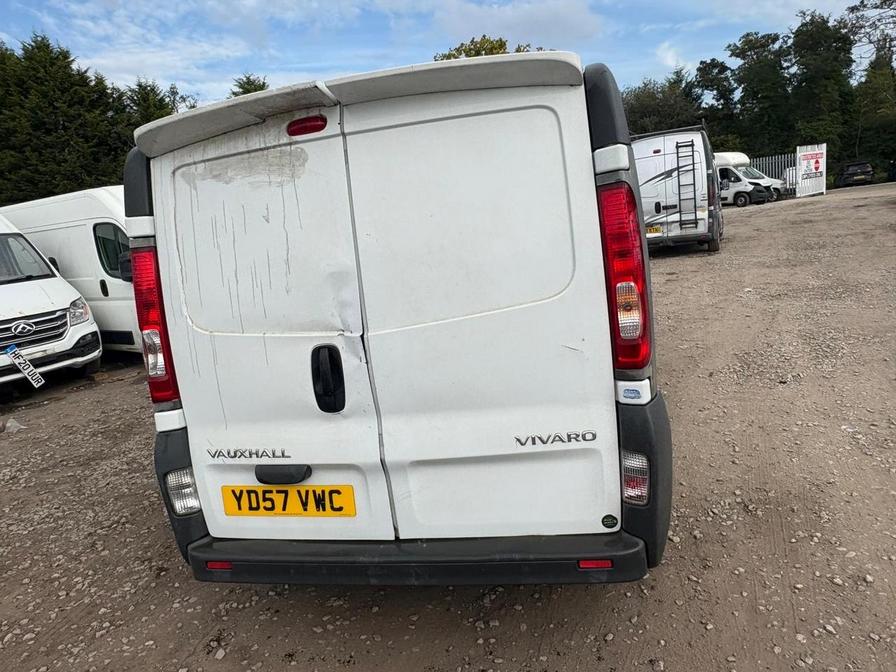 2007 Vauxhall Vivaro Vivaro 2700 CDTI SWB – YD57VWC