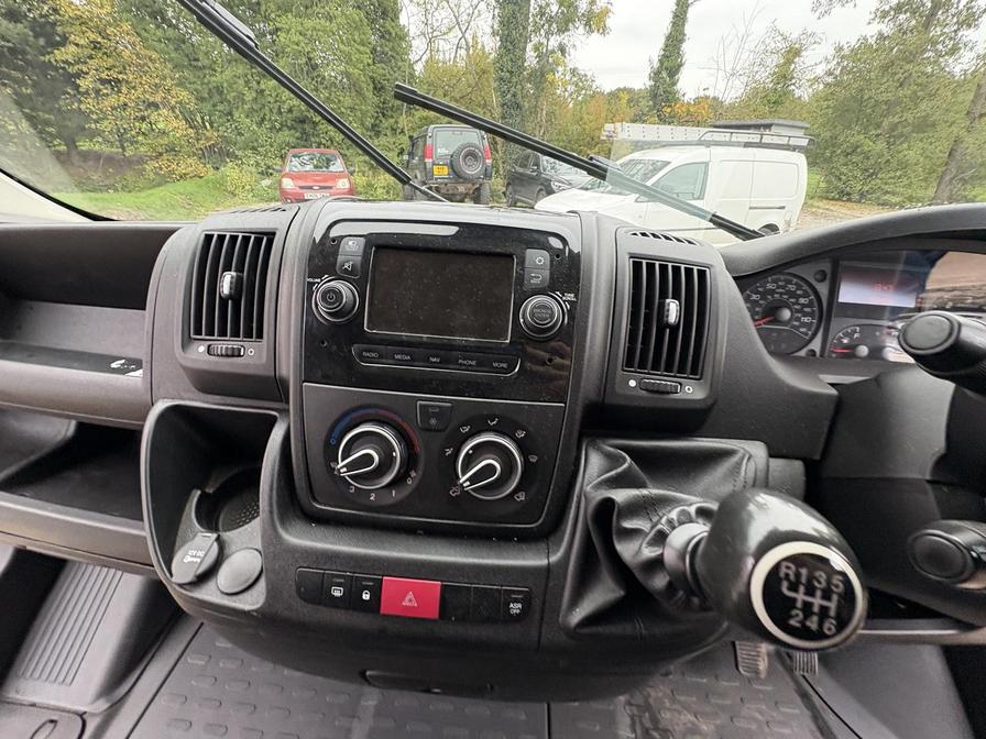 2019 Citroen Relay – Model: Relay 35 L2H2 Enterprise Blue HDi S/S – FV69XSL