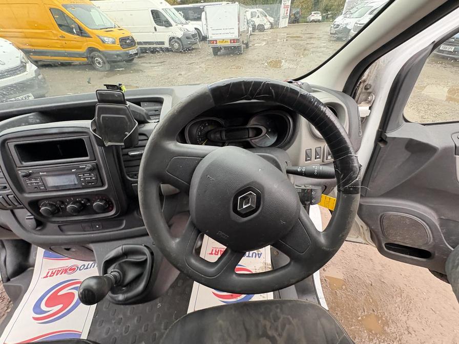 2015 Renault Trafic – Model: Trafic SL27 Business+ dCi – DS15WYP