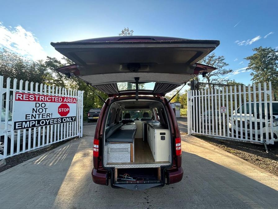 2011 Volkswagen Caddy Caddy Maxi C20 Life TDI Semi-Auto – BU61ZPG