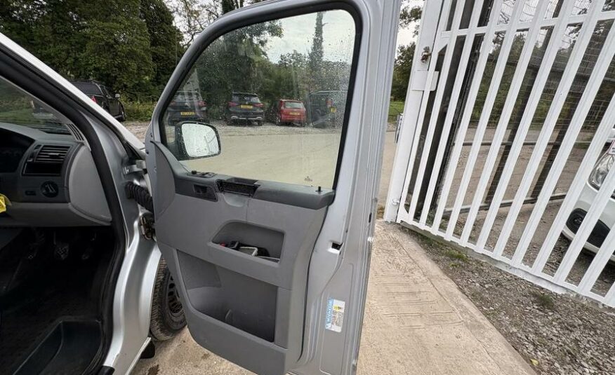 2007 Volkswagen Transporter Transporter T30 130 TDI LWB – CX57VXB