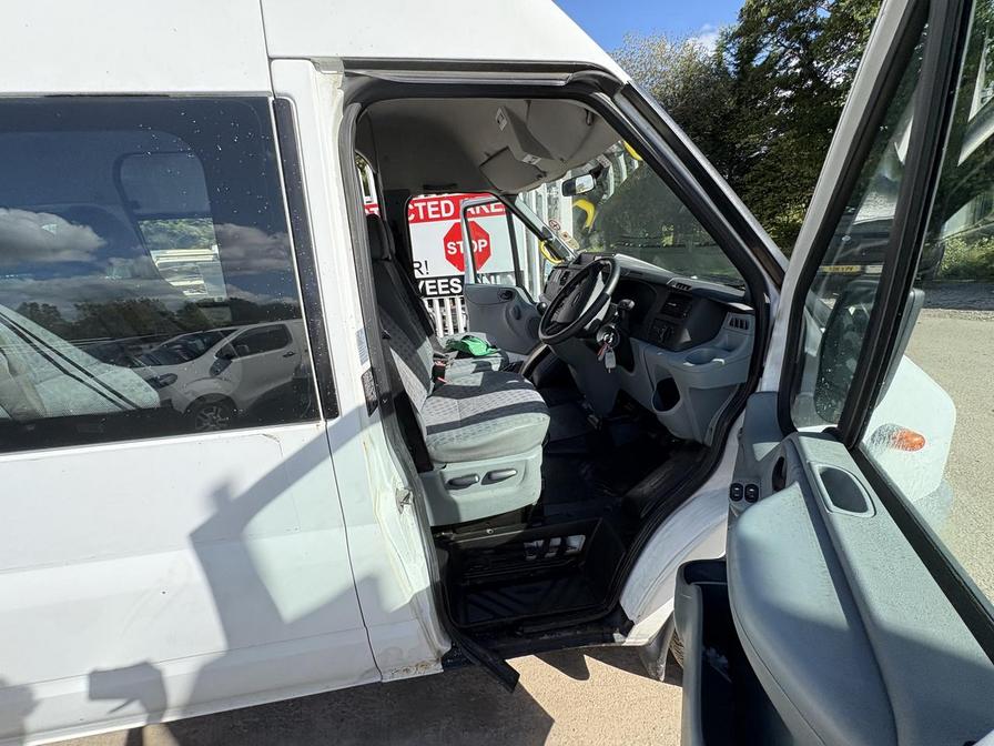 2010 Ford Transit Transit 115 T430 17s RWD – YP10OXW