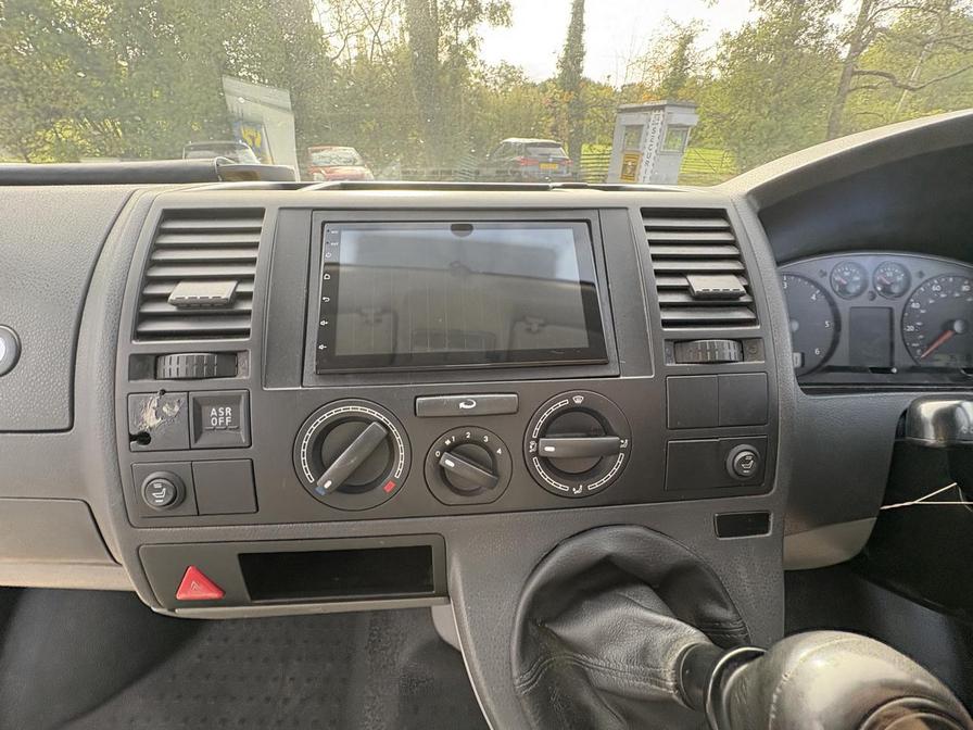 2007 Volkswagen Transporter Transporter T30 102 TDI LWB – GR56JKV