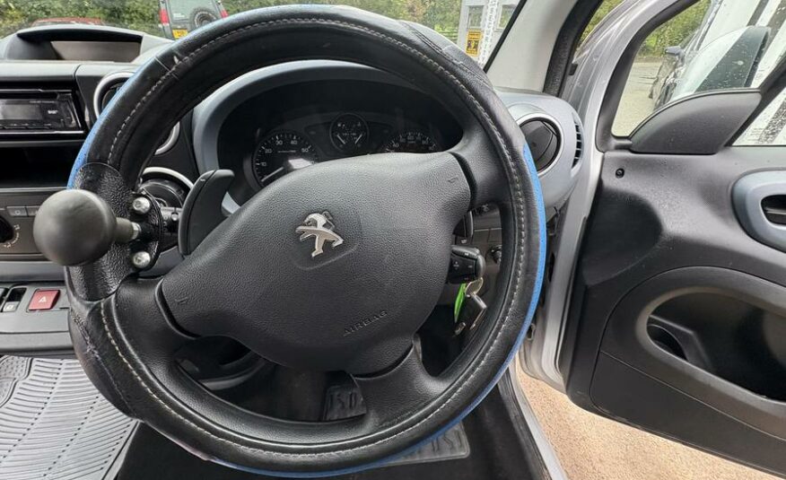 2015 Peugeot Partner Tepee Partner Tepee S HDi S/S Semi-Auto – JC64DSC