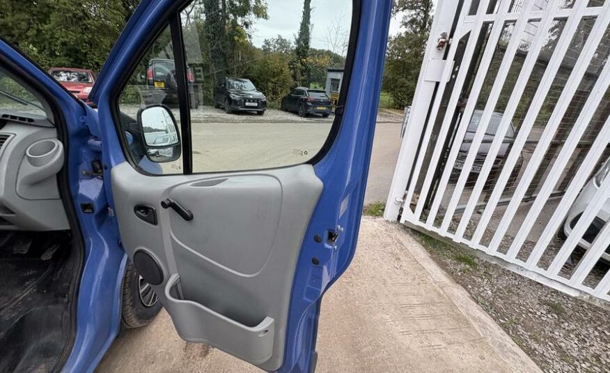 2010 Renault Trafic – Model: Trafic SL27 DCI 115 – SG60XLR