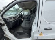 2018 Renault Trafic Trafic SL27 Sport Nav Energy dCi – YH18WOA