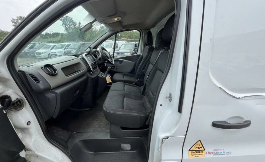 2018 Renault Trafic Trafic SL27 Sport Nav Energy dCi – YH18WOA