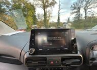 2019 Vauxhall Combo – Model: Combo 2000 Sportive S/S – YV19FCE