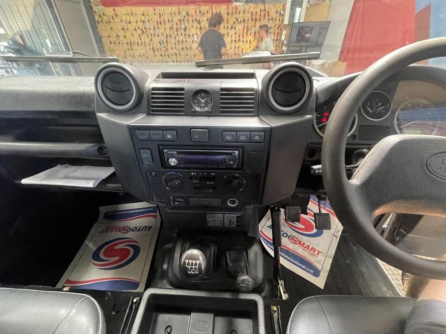 2010 Land Rover Defender 90 – Model: Defender 90 Hard Top TD – PY60AAE