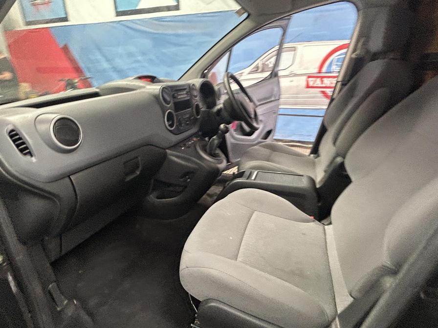 2016 Peugeot Partner – Model: Partner S L1 Blue HDi – NV16XHD