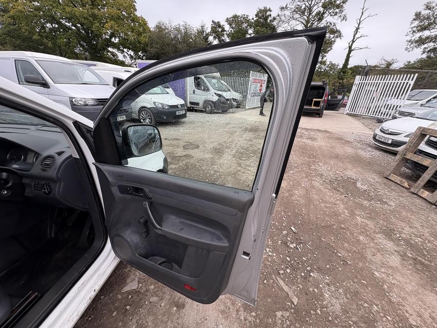 2011 Volkswagen Caddy – Model: Caddy C20 TDI 102 – SV61TUY