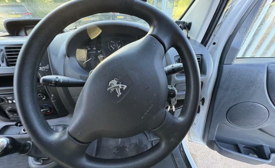 2016 Peugeot Expert Expert 1000 L1H1 Professional HDi – OW65FWK
