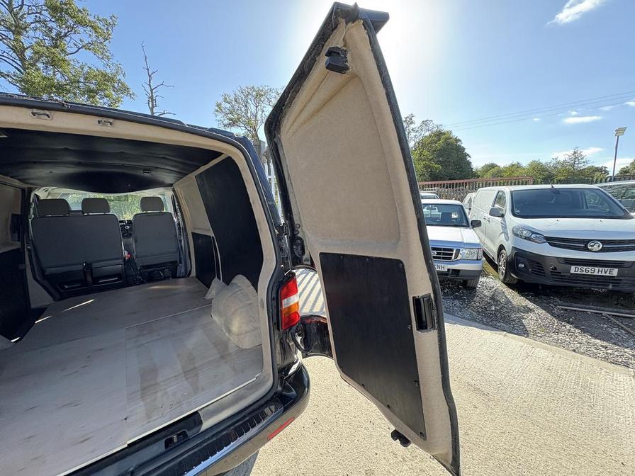 2006 Volkswagen Transporter Transporter T30 130 TDI LWB – CY06WVZ