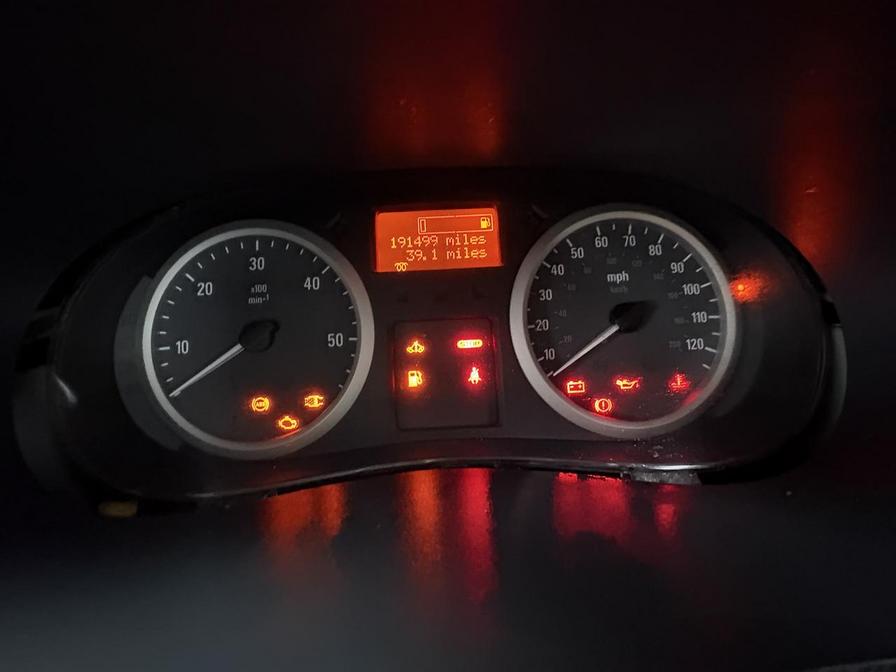 2014 Vauxhall Vivaro – Model: Vivaro 2900 Sportive CDTi LWB – DS14ZRL