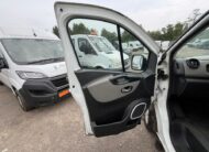 2018 Renault Trafic Trafic SL27 Sport Nav Energy dCi – YH18WOA