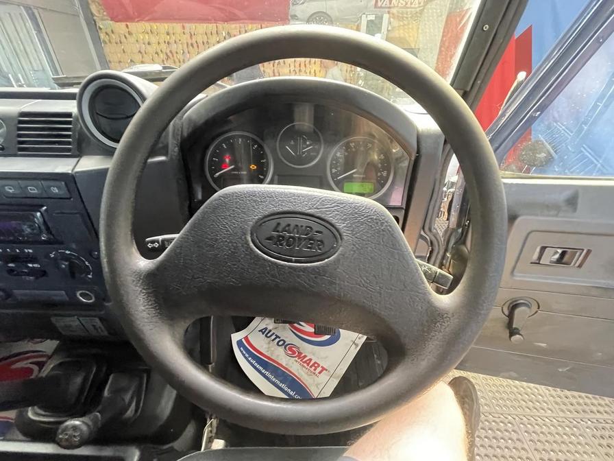 2010 Land Rover Defender 90 – Model: Defender 90 Hard Top TD – PY60AAE