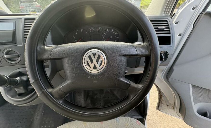 2007 Volkswagen Transporter Transporter T30 102 TDI LWB – GR56JKV