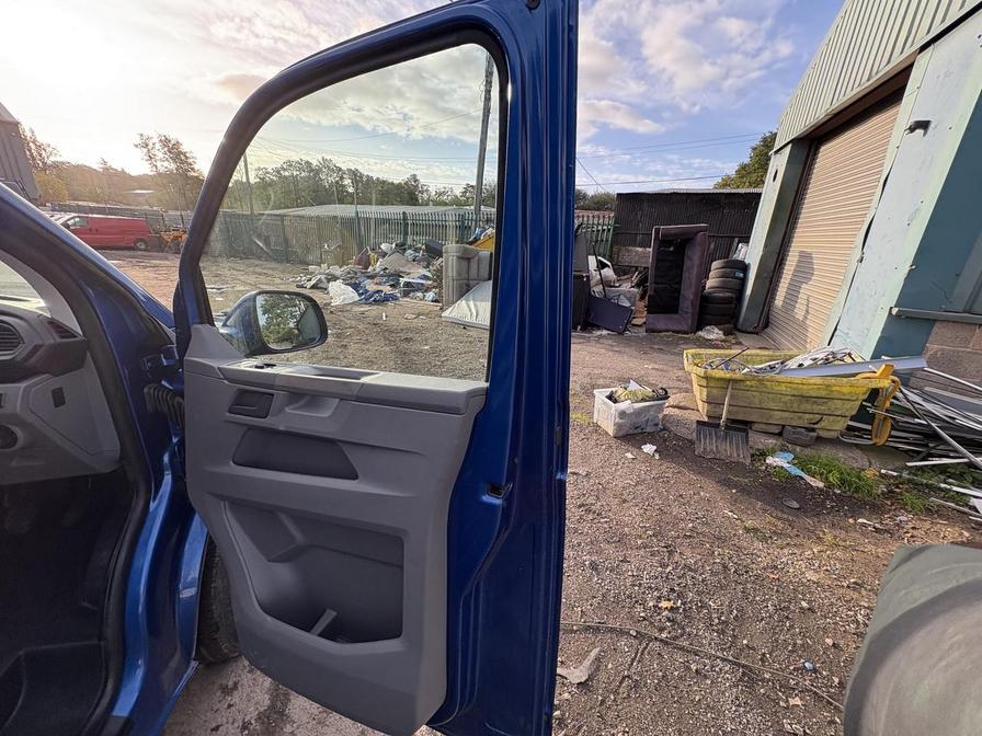 2024 Volkswagen Transporter – Model: Transporter T28 HighLine TDI – DU74BVC