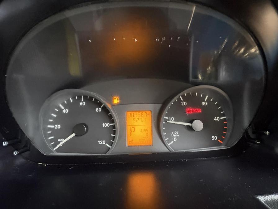 2007 Mercedes-Benz Sprinter – Model: Sprinter 515 CDi MWB – CN07AHX