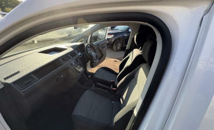 2020 Volkswagen Caddy Caddy C20 Startline TSi BlueMotion Technology – LR70FDV