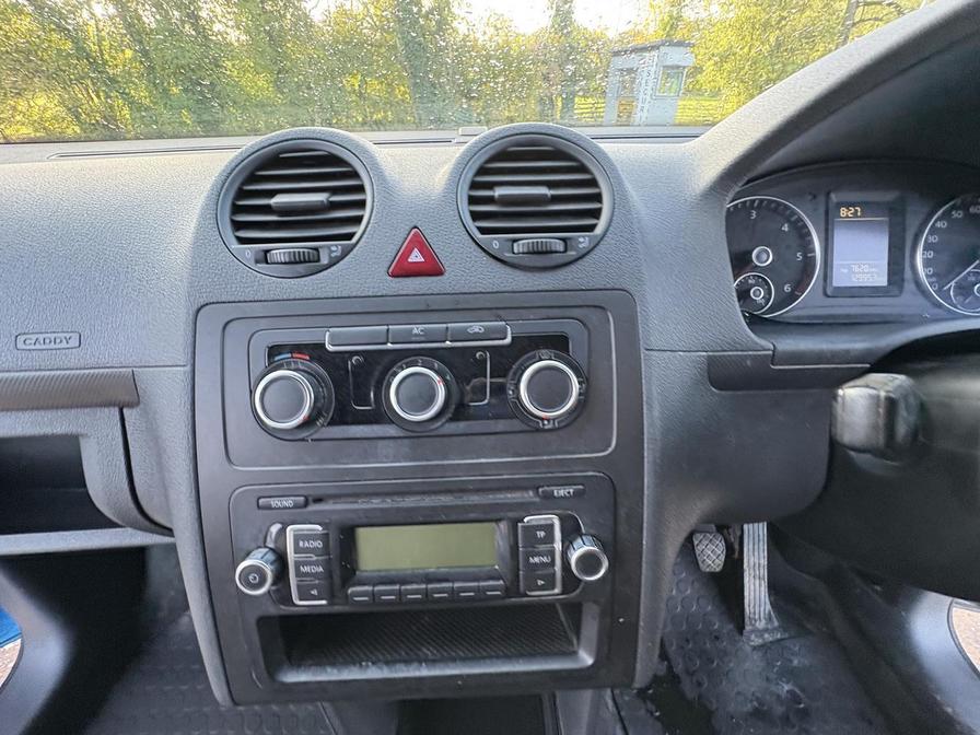 2011 Volkswagen Caddy MaxI Caddy Maxi C20 TDI – FG61DDZ