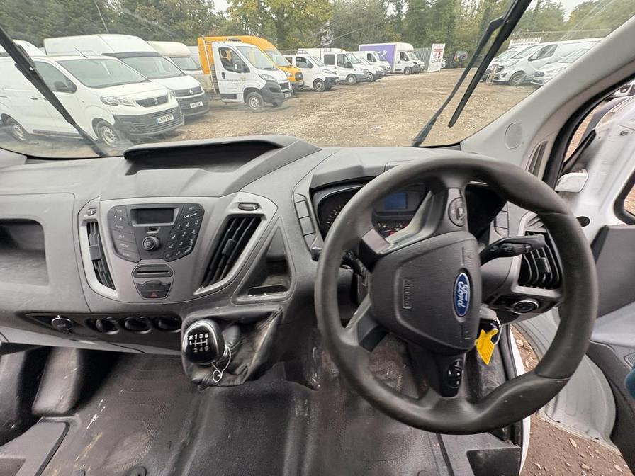 2015 Ford Transit Custom – Model: Transit Custom 290 E-Tech – BX65ZNA