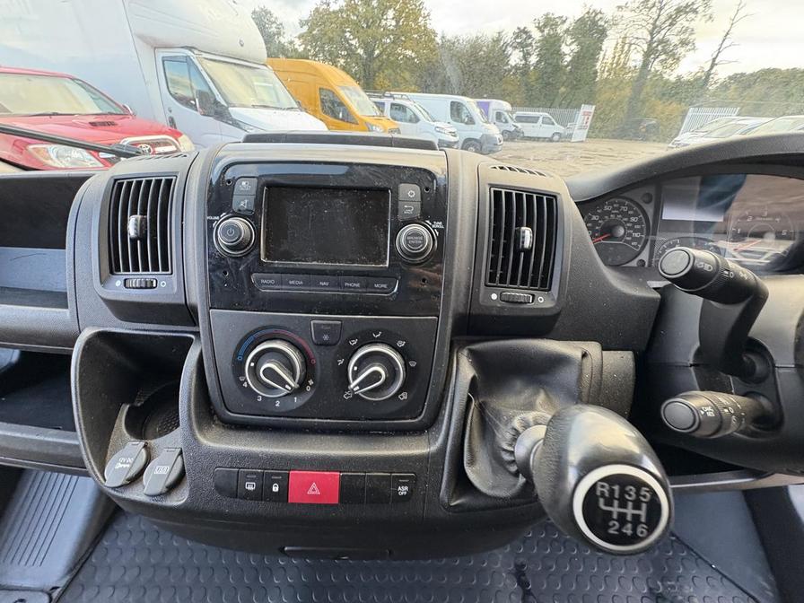 2021 Citroen Relay – Model: Relay 35 L2H2 Enterprise Blue HDi S/S – LM71YCX