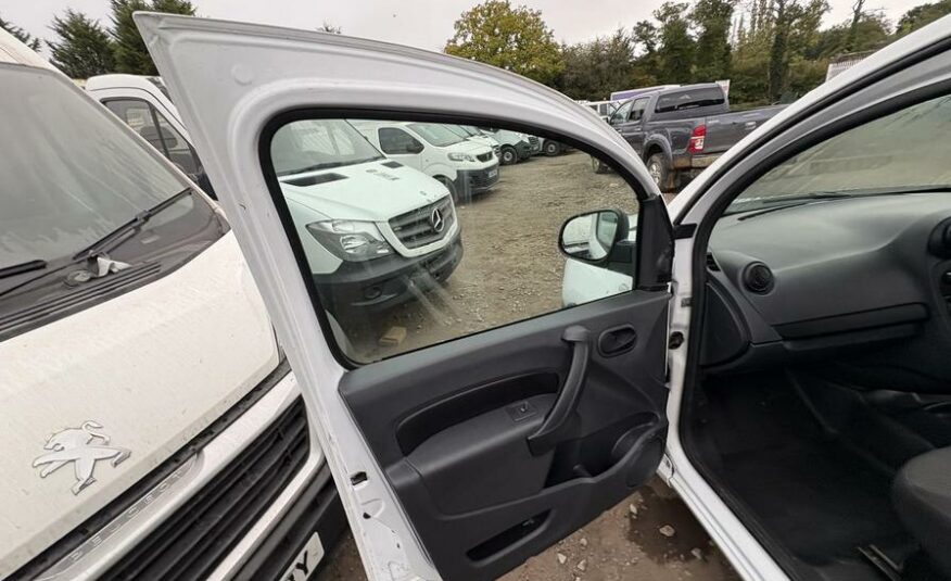 2017 Mercedes-Benz Citan – Model: Citan 109 CDi BlueEfficiency – YF17OBZ