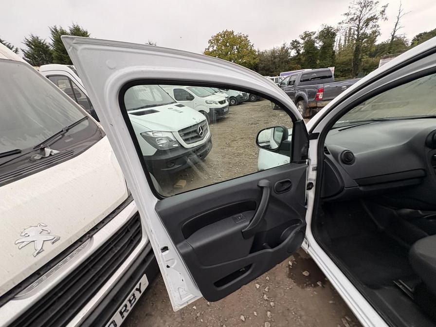 2017 Mercedes-Benz Citan – Model: Citan 109 CDi BlueEfficiency – YF17OBZ