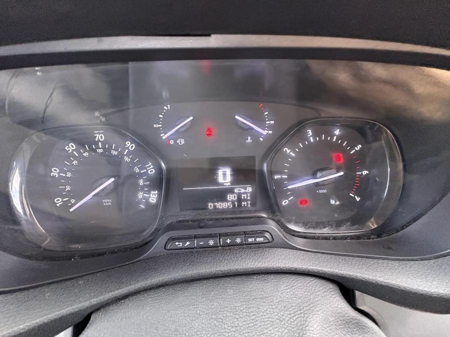 2017 Citroen SpaceTourer – Model: Spacetourer Business Blue HDi S/S – LR17BVV