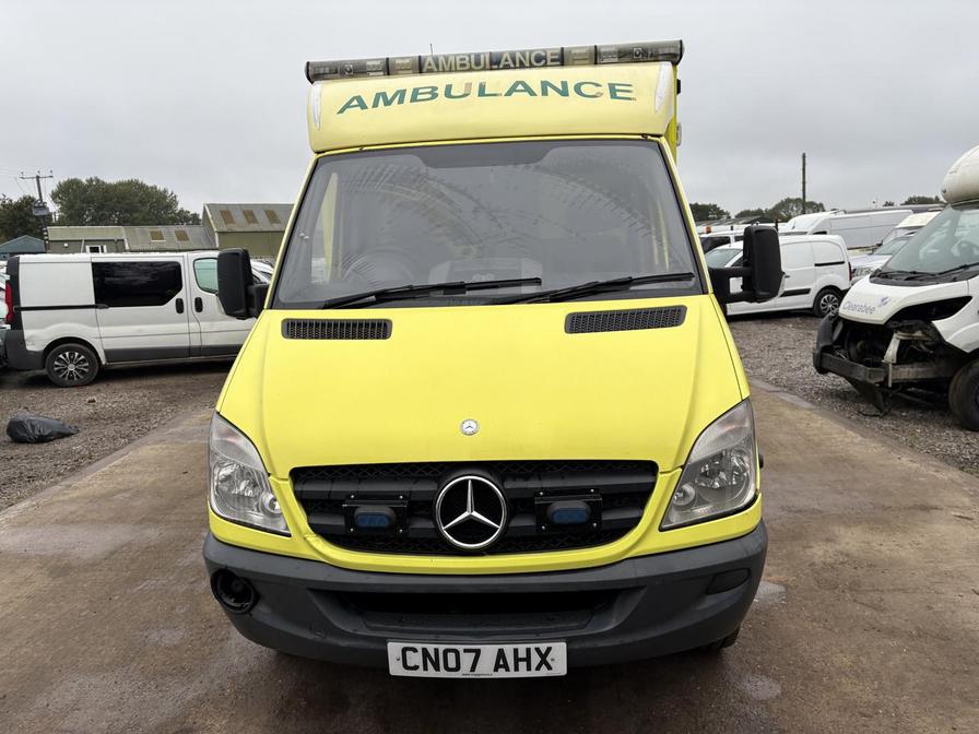 2007 Mercedes-Benz Sprinter – Model: Sprinter 515 CDi MWB – CN07AHX