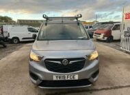 2019 Vauxhall Combo – Model: Combo 2000 Sportive S/S – YV19FCE