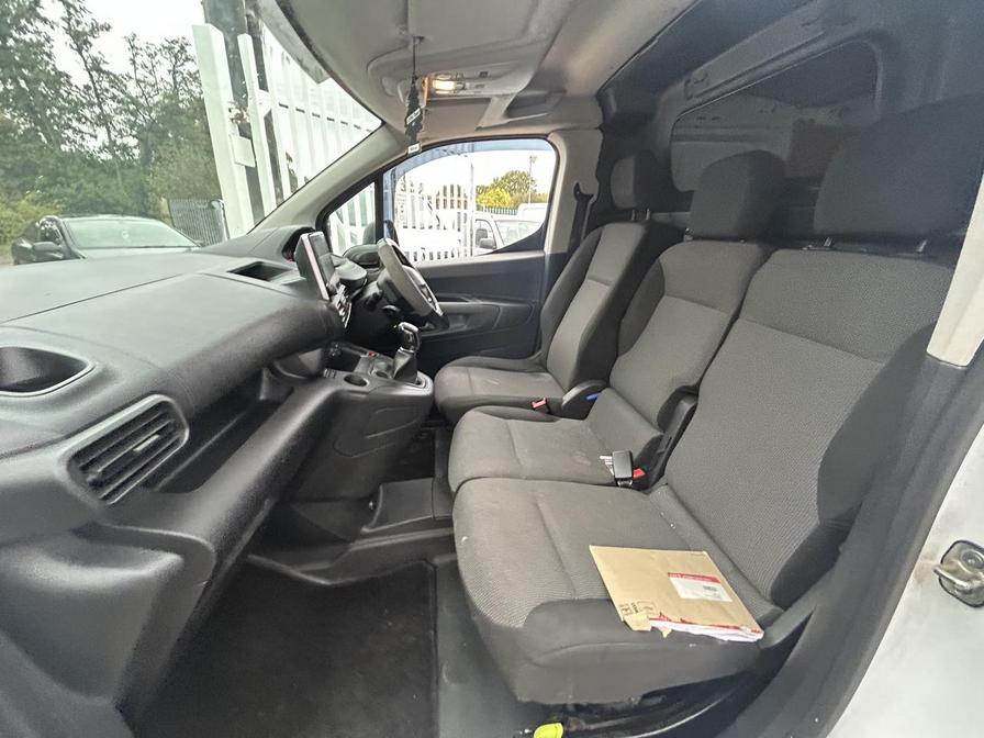 2021 Peugeot Partner – Model: Partner Professional L1 Blue HDi – NV70KLS