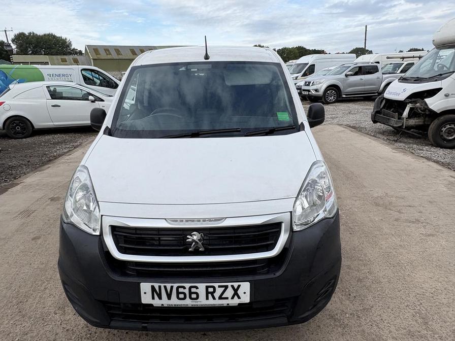 2017 Peugeot Partner Partner Professional L1 Blue HDi – NV66RZX