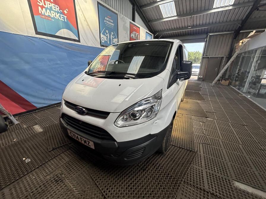 2014 Ford Transit Custom – Model: Transit Custom 270 E-Tech – CY14FMZ
