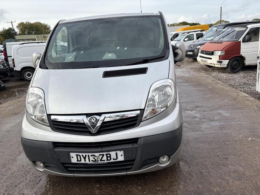2013 Vauxhall Vivaro – Model: Vivaro 2900 Sportive CDTi LWB – DY13ZBJ