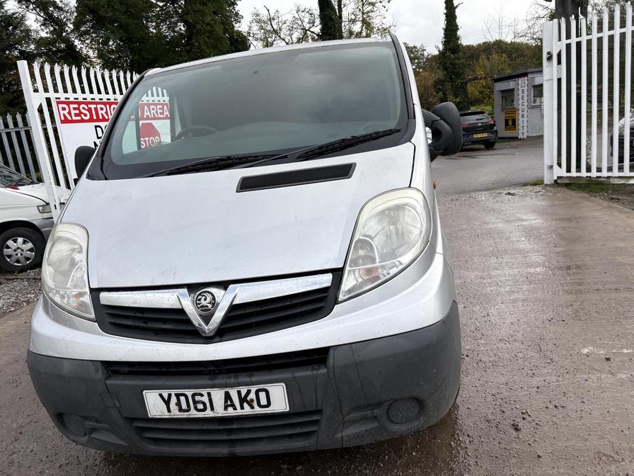 2011 Vauxhall Vivaro – Model: Vivaro 2900 CDTi Semi-Auto LWB – YD61AKO