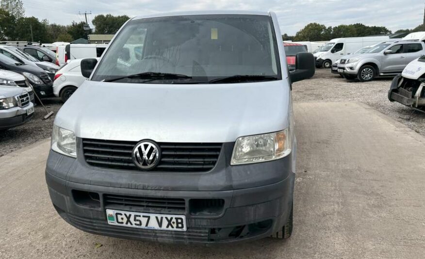 2007 Volkswagen Transporter Transporter T30 130 TDI LWB – CX57VXB