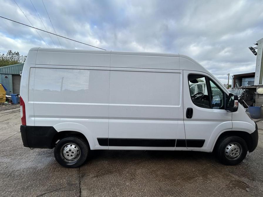 2022 Vauxhall Movano Movano L2H2 F3500 Dynamic TD S/S – NC71DYG