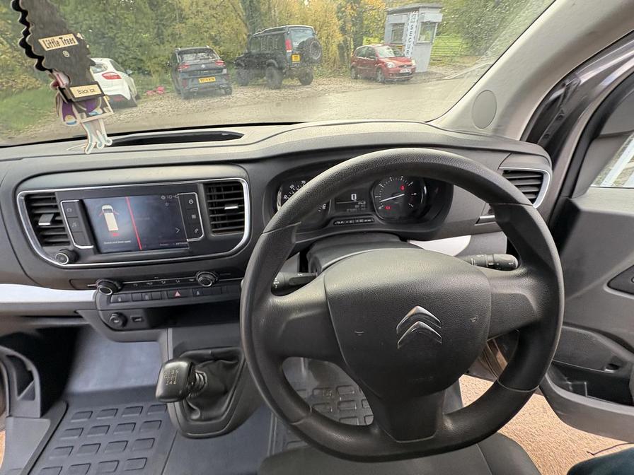 2017 Citroen SpaceTourer – Model: Spacetourer Business Blue HDi S/S – LR17BVV