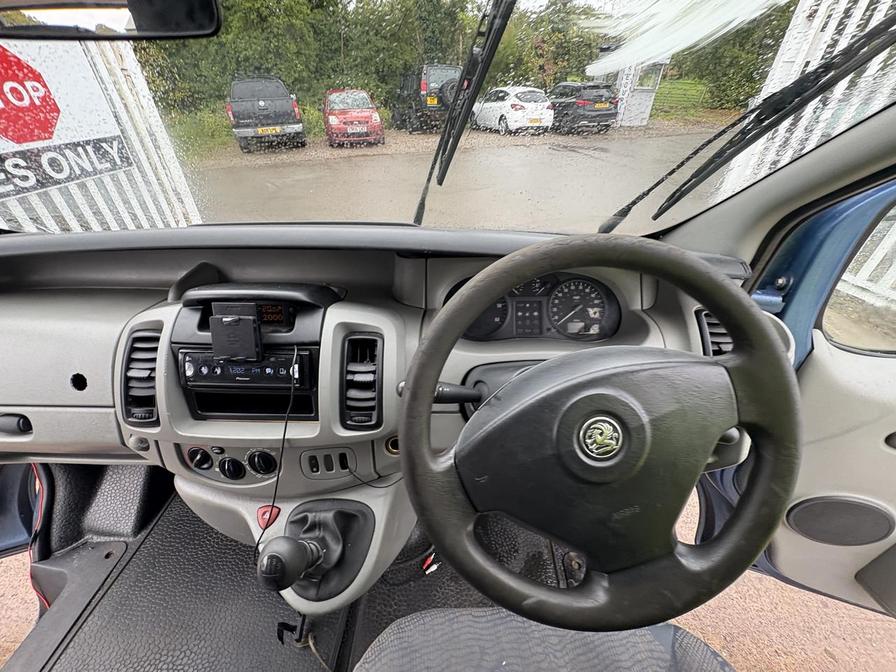 2005 Vauxhall Vivaro Vivaro 2700 DI SWB – LS05TYW