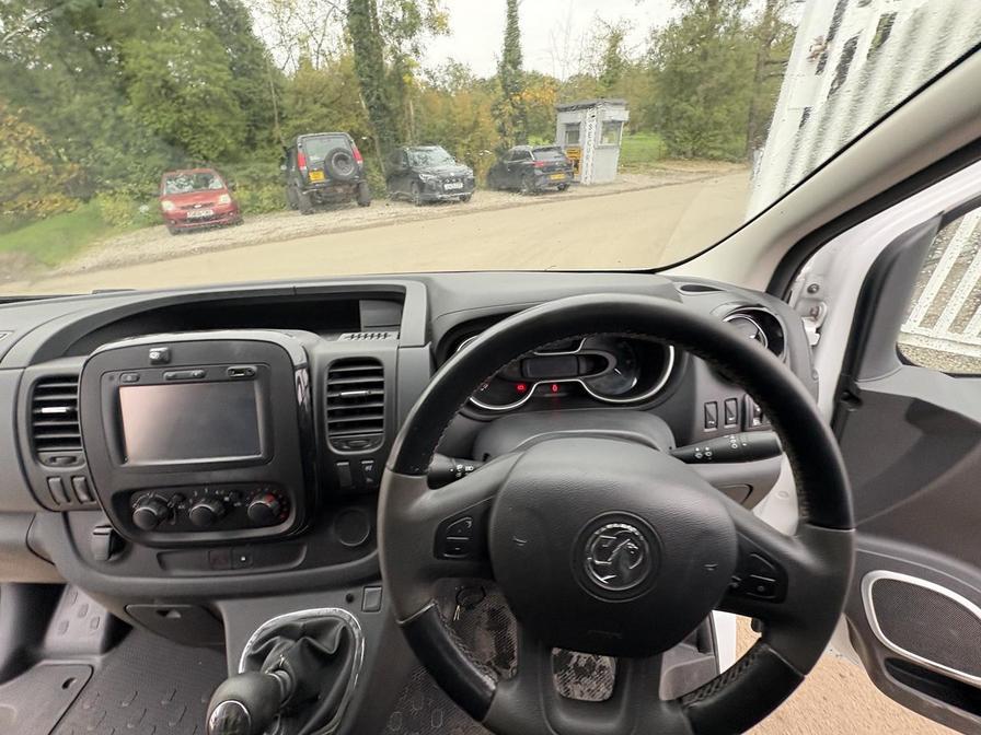 2018 Vauxhall Vivaro – Model: Vivaro 2900 Sportive CDTi – DN68EZS