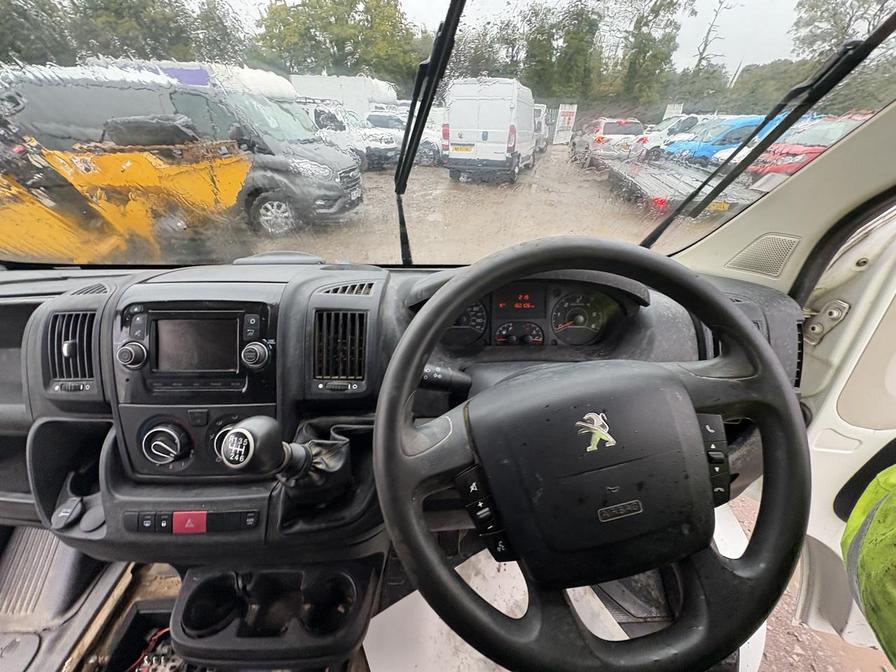 2018 Peugeot Boxer Boxer 333 Professional L1H1 Blue HDi – EO18BXE
